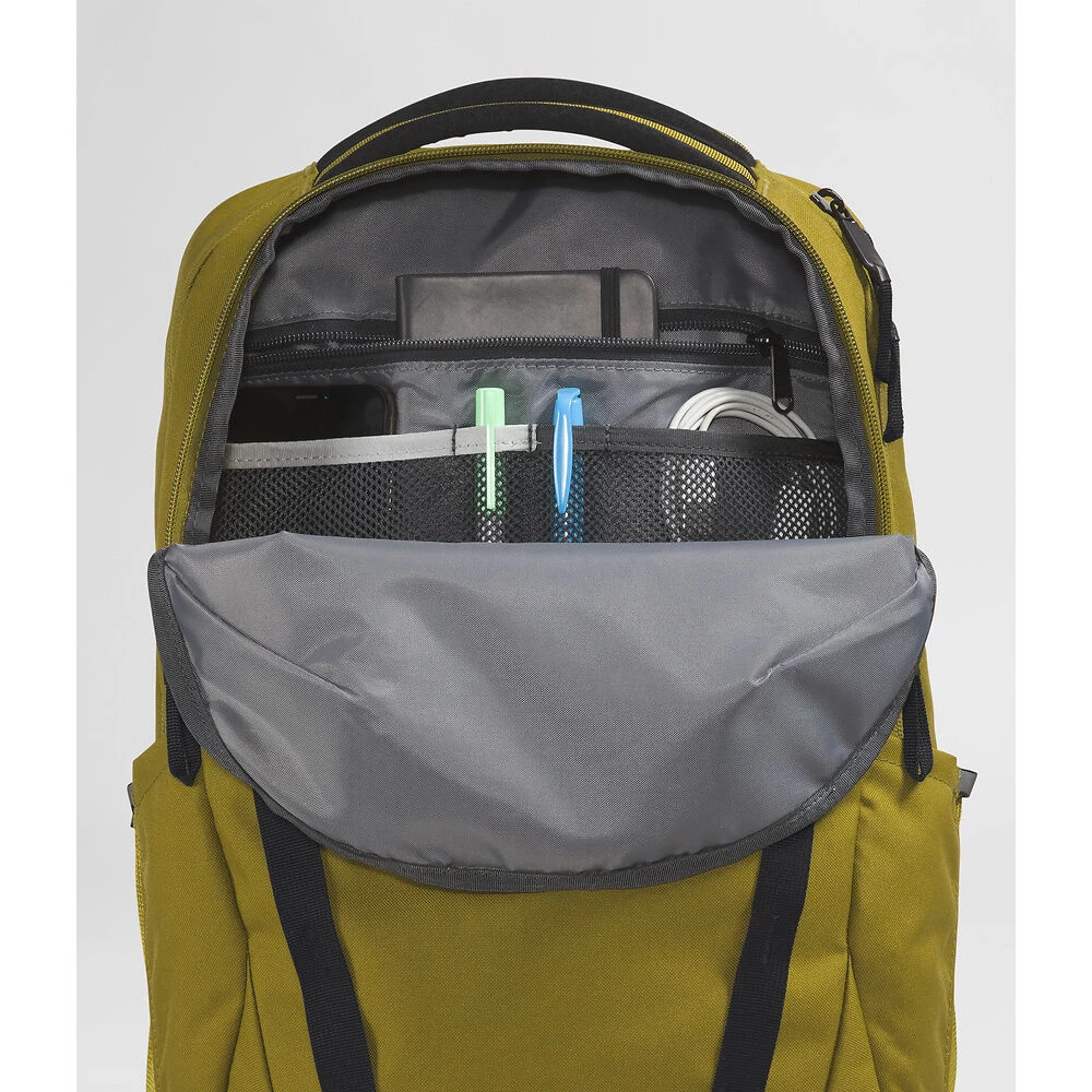 The North Face Vault Backpack 5 The North Face Vault Backpack - Image 5