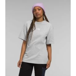 The North Face Women's Short-Sleeve Evolution Oversized Tee