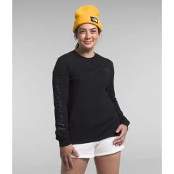 The North Face Women's Long-Sleeve Sleeve Hit Graphic Tee 5 The North Face Women's Long-Sleeve Sleeve Hit Graphic Tee -The North Face NF0A81U8OBV 1