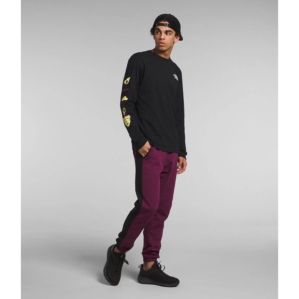 The North Face Men's Long-Sleeve Brand Proud Tee 2 The North Face Men's Long-Sleeve Brand Proud Tee - Image 2
