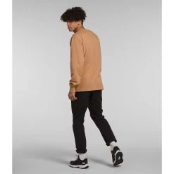 The North Face Men's Long-Sleeve Heavyweight Relaxed Tee 5 The North Face Men's Long-Sleeve Heavyweight Relaxed Tee -The North Face NF0A84GGLIR 3